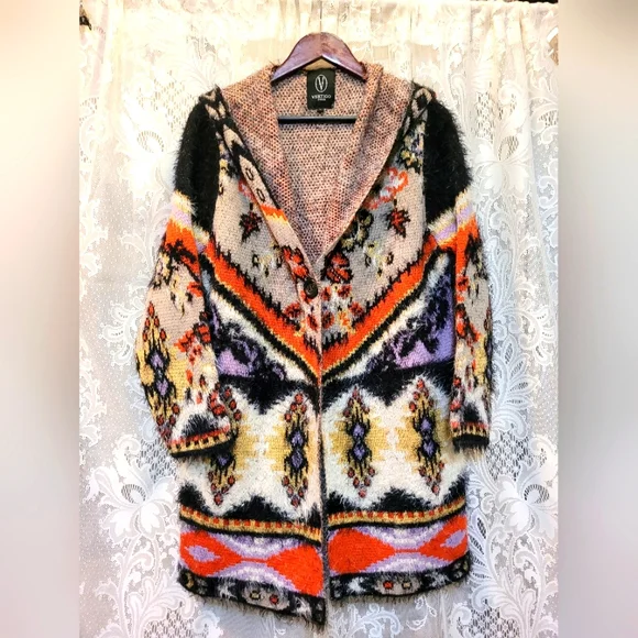 VertigoParis Womens Sz L Super Soft Colorful Aztec Print Cardigan Sweater w/Hood - Picture 1 of 9